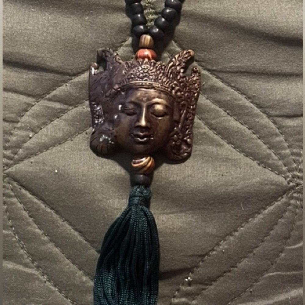 “Crowned Serenity” Mala Black and Brown Beaded vintage Necklace